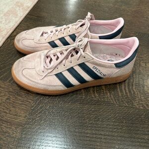 Adidas Spezial Sneakers